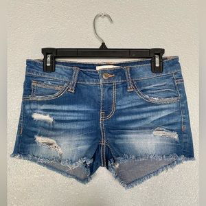 Buckle Day-trip Jean Shorts